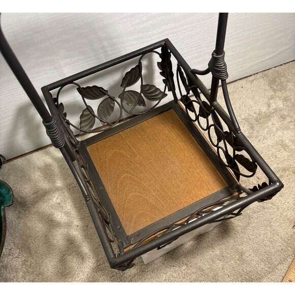Wrought Iron Leaf Design Basket With Wooden Base 12 3/4 X 9" Heavy - Picture 7 of 13